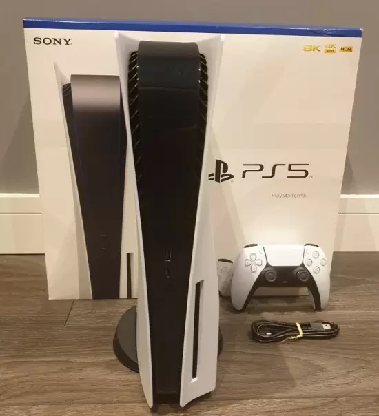 €340 Sony PlayStation PS5 Console Disc Edition